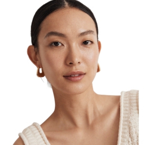 Madewell Jewelry - Madewell x Alexa Chung NWT Chunky Triangle Hoop Earring Gold NN366